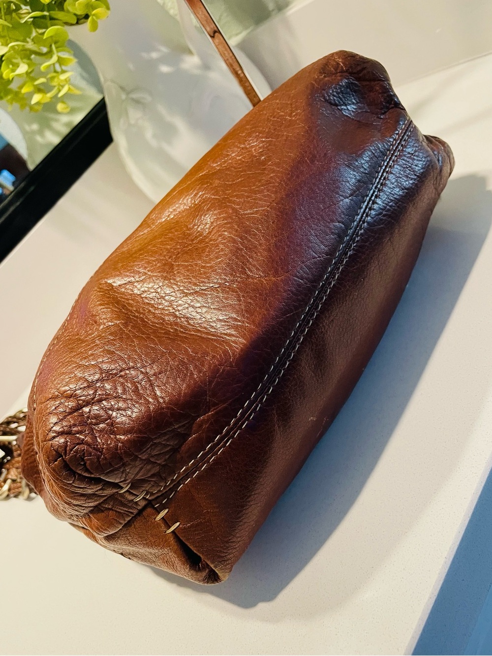 Etienne Aigner Vintage Leather Shoulder Bag - Picture 7 of 15